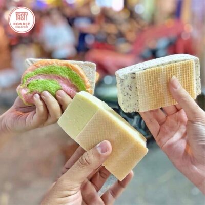 Chào hè mới với món kem kẹp Singapore Tasty mát lạnh ngay phố đi bộ
